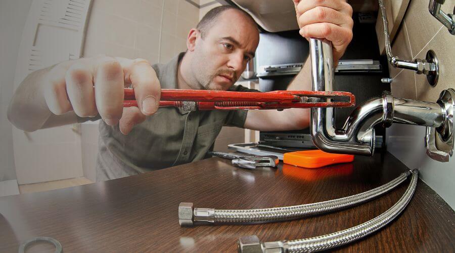 Expert burst pipe repair services in Springville, AL